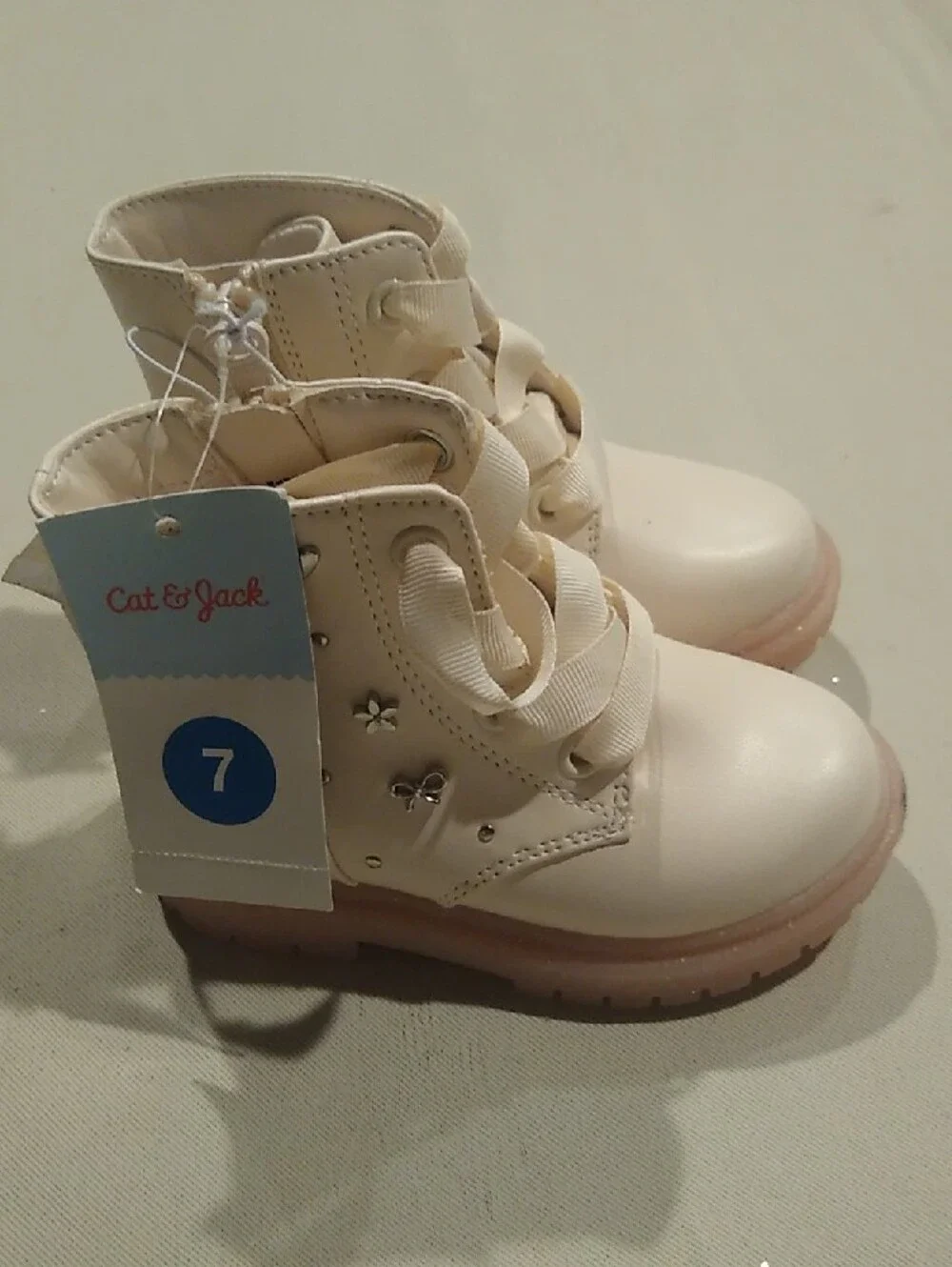 New Cat & Jack Toddler Cream Girls' Ankle Boots with Heart & Star Studs Size 7.